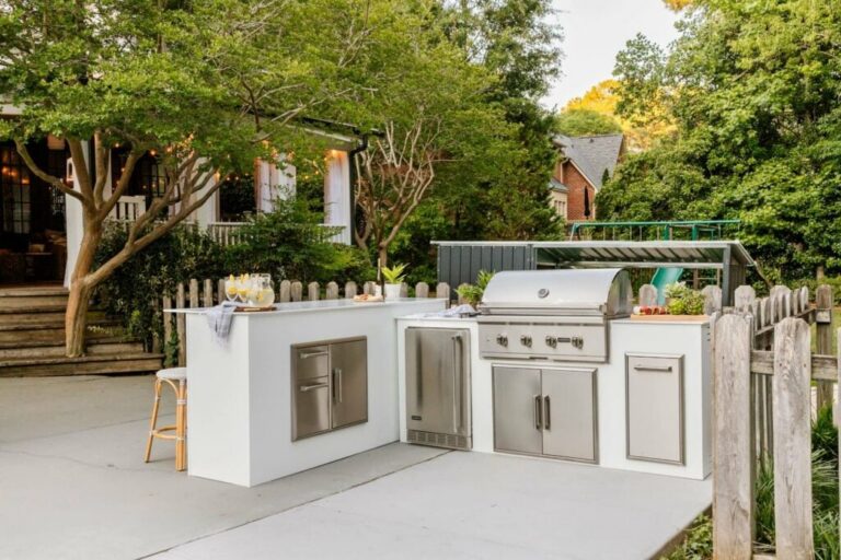 Best Outdoor Kitchen Setups United States: 2026 Expert Guide
